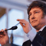 El Gobierno de Javier Milei derogó este lunes 69 normas para disminuir la burocracia,