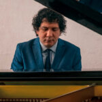 El músico Luis Chiriboga Tamayo ganó el primer premio en la categoría de composición original.