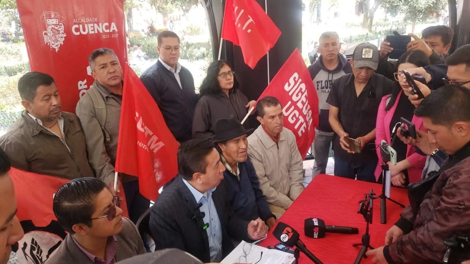 Trabajadores marchan por salud, educación y seguridad. EL FUT hace algunas exigencias al Gobierno Nacional.